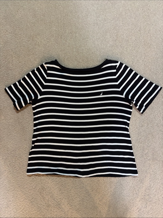 Nautica Tops - Nautica Black and White Striped Short Sleeve Tee 100% Cotton